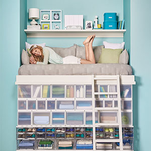 college dorm organizing