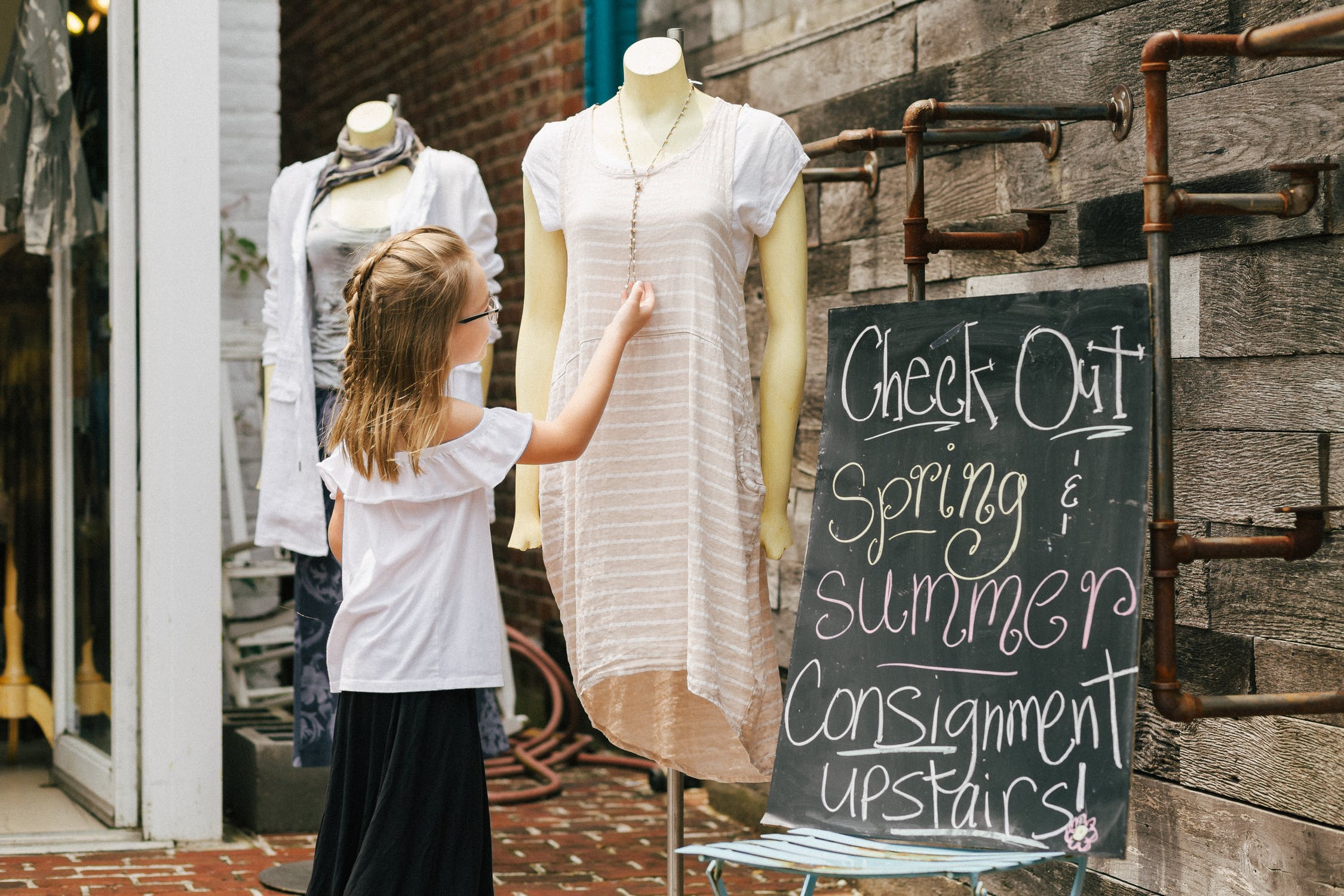 consignment store sidewalk display